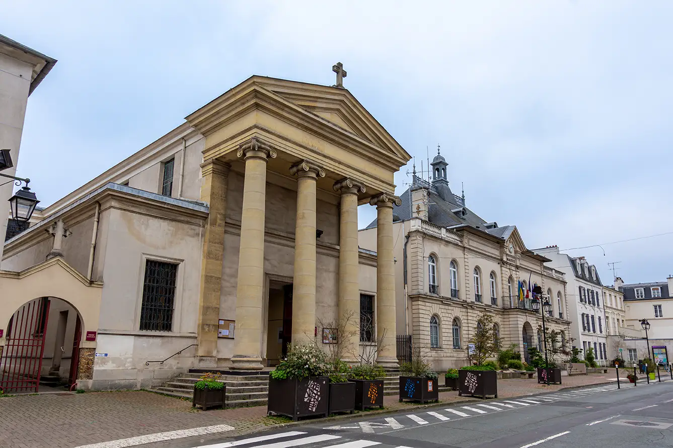 Ymanci Bourg-la-Reine