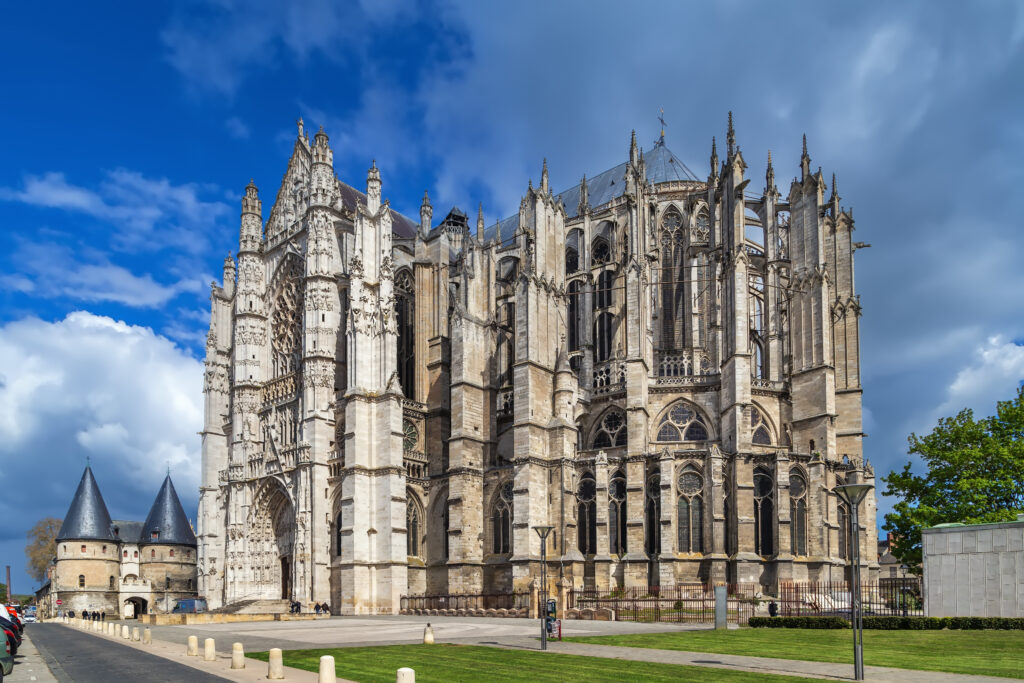 La cathédrale de Beauvais, ville proche de Paris idéale pour un investissement immobilier
