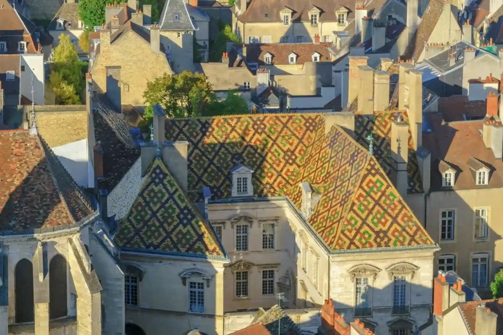 Vue aérienne sur le centre historique de Dijon