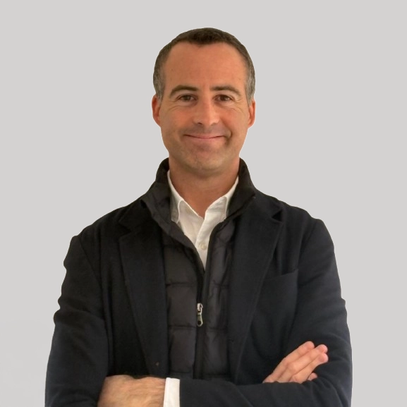 Clément Gabe le responsable de l'agence Ymanci de Pau