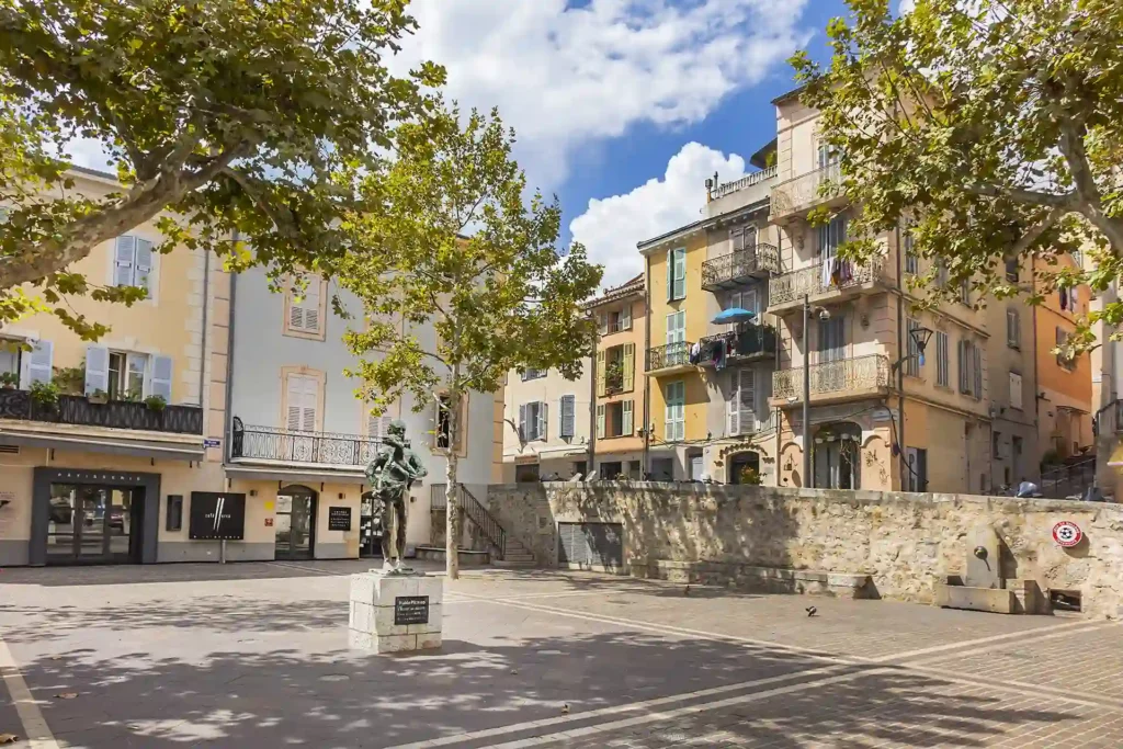 Vallauris, ville du sud de la France où il fait bon investir dans l'immobilier