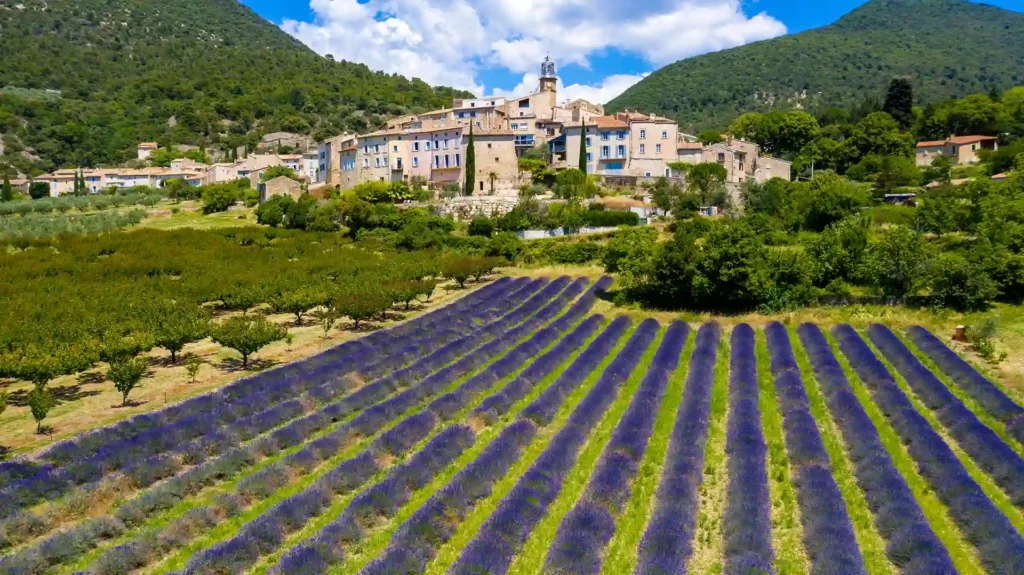 Venterol, joli village de Provence, où il fait bon investir dans la pierre