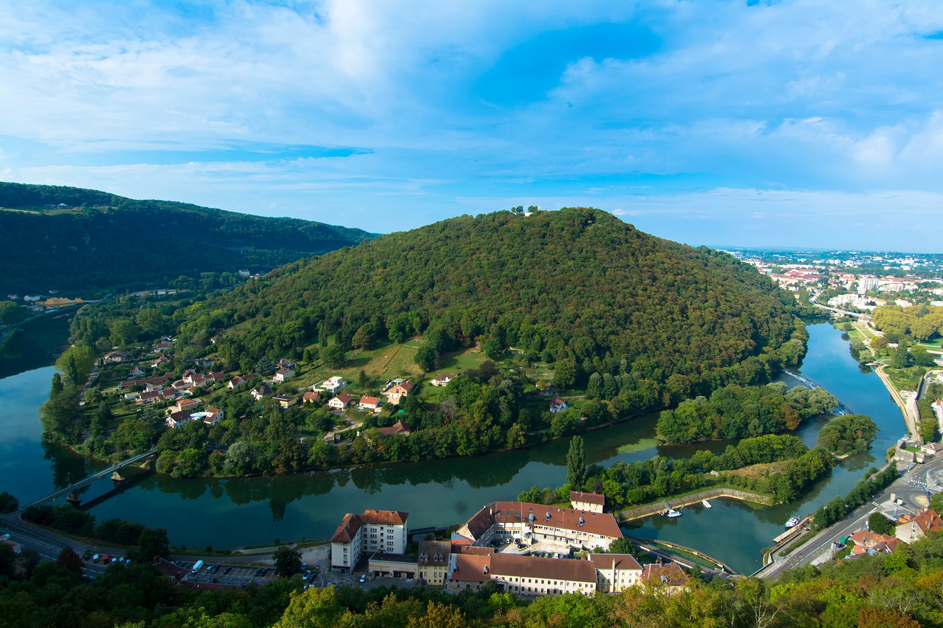 Ymanci Besançon