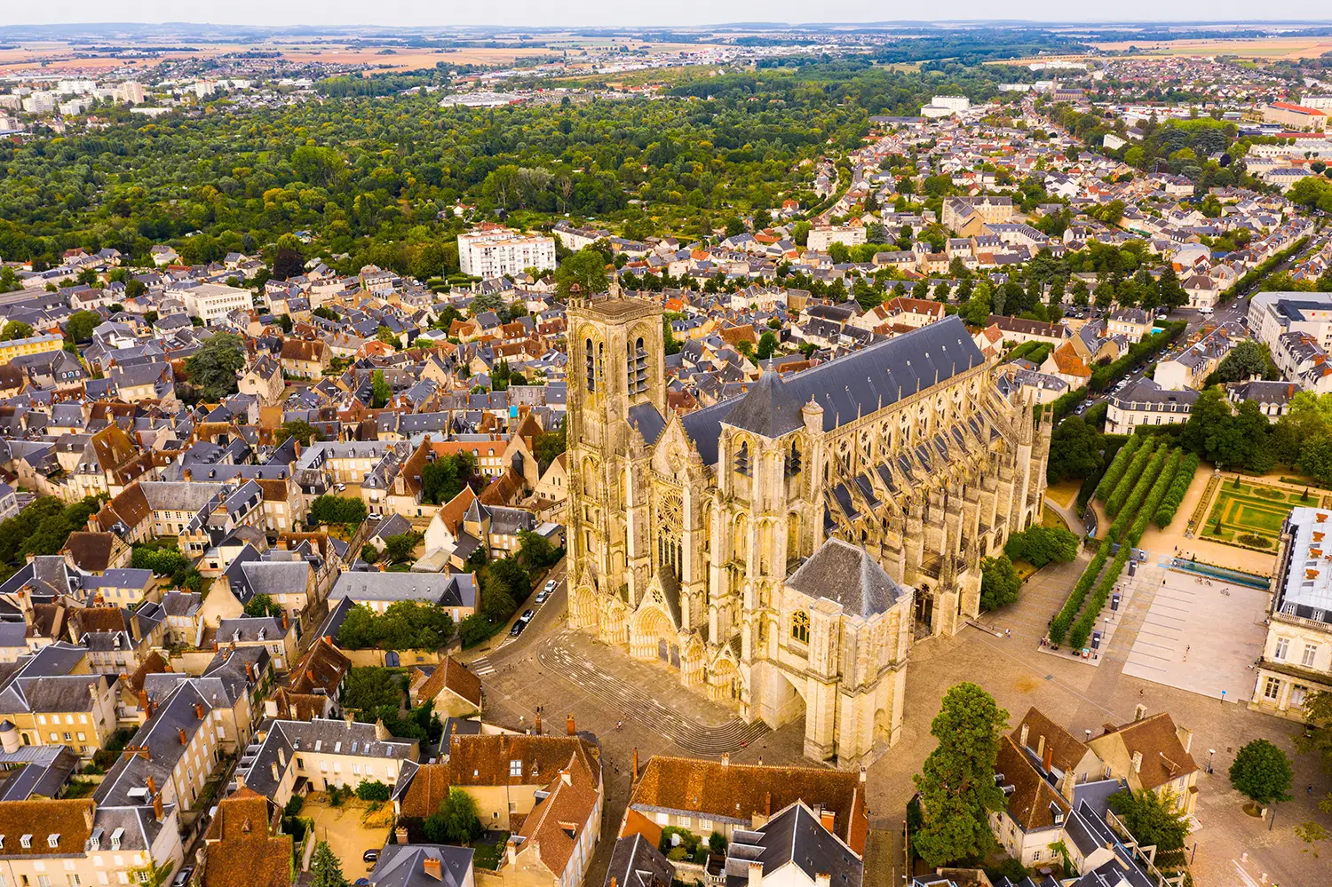 Ymanci Bourges